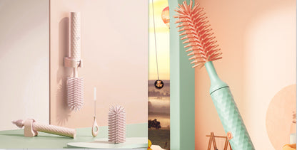 Rotating Bottle Brush